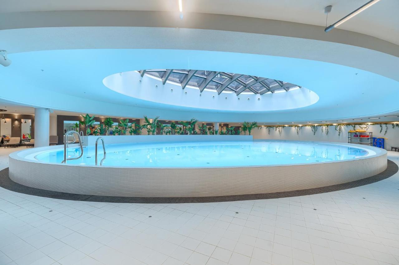Comfy Apartments 4-5Th Floor Hanza Tower - Sauna & Pool Щецин Экстерьер фото